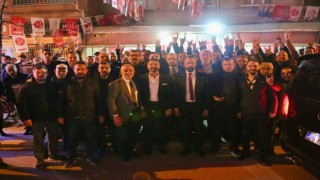 Hamid Yüzügüllü, Esentepede kıraathane ziyareti gerçekleştirdi