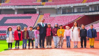 Hamid Yüzügüllüden her mahallede kreş sözü