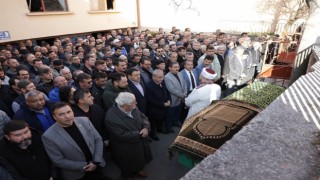 Hamidiye Mahallesi Muhtarı Hüseyin Karataş ebediyete uğurlandı
