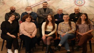 Hem güldürüp hem Aydını tanıtmak için bir araya geldiler