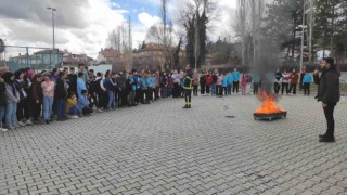 Hisarcık Seydi Resul İmam Hatip Ortaokulunda deprem ve yangın tatbikatı