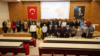 HKÜde Mehmet Akif Ersoy ve Çanakkale Ruhu Anma programı gerçekleştirildi
