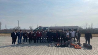 Iğdır Üniversitesi Sivil Savunma ve İtfaiyecilik programı öğrencilerine uygulamalı eğitim