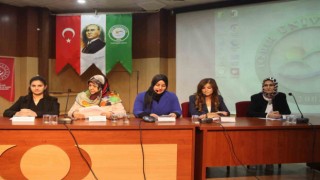 Iğdır Üniversitesinde, 8 Mart Dünya Kadınlar Günü paneli