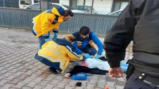 İşe gitmek için evden çıkan kadın pusu kurularak öldürüldü