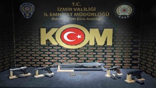 İzmirde silah kaçakçılarına polisten operasyon: 3 gözaltı