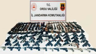 Jandarma ekiplerinden silah kaçakçılığı operasyonu: 66 gözaltı