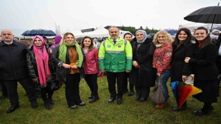 Kadınlar Gününde erguvan fidanları toprakla buluştu