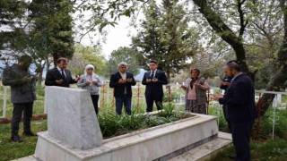 Karacasuda şehit Kılıç mezarı başında anıldı