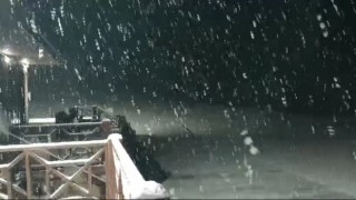 Kayak merkezi Mart ayında yeniden beyaza büründü
