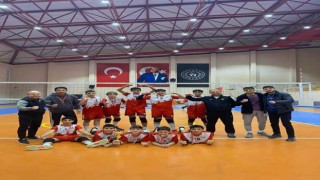 Kayseri Elit Voleybol Spor Midi erkeklerde şampiyon oldu