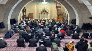 Kayseride ilk teravih namazı kılındı