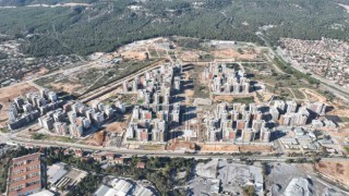 Kepez ve Santral Mahallesinde 570 hak sahibi daha yuvalarına kavuşuyor
