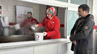 Kızılaydan, Ankarada her gün 3 bin aileye sıcak yemek
