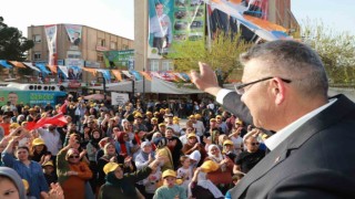 Köşkte Güler galibiyetini kutladı