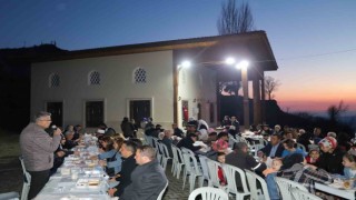 Köylüler iftarını Şehitlikte Başkan Gülerle birlikte açtı