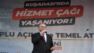 Kuşadasında 15 yeni projenin açılış ve temel atma töreni yapıldı