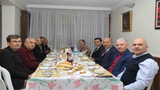 Kütahya MEM personeli iftarda bir araya geldi