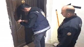 Kütahyada kumar oynatılan ve narkotik madde bulunan 2 kıraathane ile 1 dernek 30 gün süreyle kapatıldı