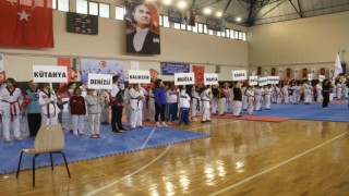 Kuyucakta Taekwondo rüzgarı esti
