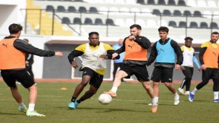 Manisa FK, Çorumspor hazırlıklarını sürdürüyor