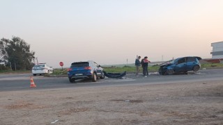 Mardinde cip ile otomobil kafa kafaya çarpıştı: 1 ölü, 2 yaralı