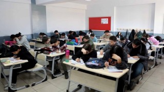 Mardinde ortaokul ve liselere yönelik deneme sınavı gerçekleştirildi