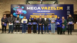 MEGA Yazılım Akademisi ilk mezunlarını verdi