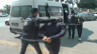 Mersinde göçmen kaçakçılığı operasyonu: 3 tutuklama