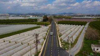 Mersinde yol yapım çalışmaları sürüyor