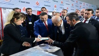MHP 14. Olağan Büyük Kurultayında oy verme işlemi başladı