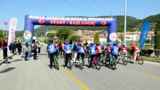Muğlada okul sporları bisiklet yarışı düzenlendi