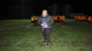 Mustafa Kocabey: Futbol takımlarının başına futbolcuların geçmesi gerekli