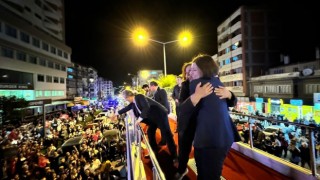 Nazillide CHP, zafer kutlaması yaptı