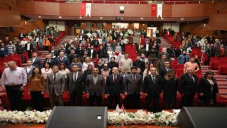Niğdede 18 Mart Çanakkale Zaferinin Tarihsel Süreci Konferansı verildi.
