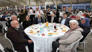 Nilüferde ilk iftar sofrası İhsaniyede kuruldu