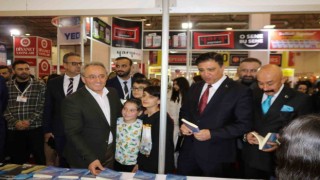 Nuri Erbaktan ‘Küçük Kalemler okurlarıyla buluştu