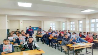 Öğrencilere güvenli internet kullanımı anlatıldı