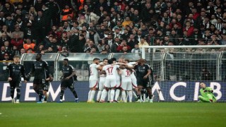 Okan Buruk 7. derbisinde 5. galibiyetini aldı