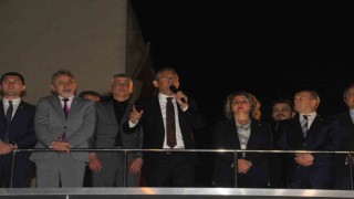 Özgür Özel: Hiç bir partiyle anlaşmamız yoktur, başka partinin adayına oy vermek CHPye ihanettir