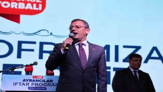 Özgür Özel Torbalıda vatandaşlarla buluştu