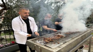 Ramazanda huzurevi sakinleri ve şehit ailelerini unutulmadı