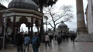 Ramazanın ilk cumasında Ulu Cami doldu taştı