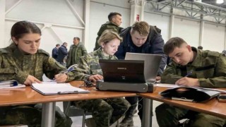 Rusya Soruşturma Komitesi, Moskovadaki saldırıda olay yerindeki silahların görüntülerini yayınladı