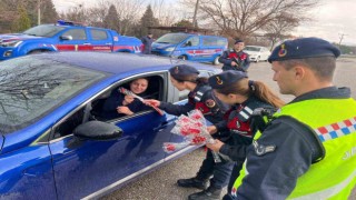 Salihli jandarma kadınları unutmadı