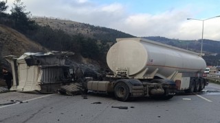 Samsunda tanker kamyonla çarpıştı: 1 yaralı
