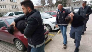 Samsunda uyuşturucu ticaretinden 2 kişi tutuklandı