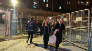 Sancaktepede sayılan oylar İlçe Seçim Kuruluna getirilmeye başlandı