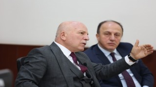 Sekmen; “Gençlerle geleceğimizi inşa edeceğiz”
