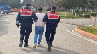Silahlı yağma suçundan 19 yıl cezası bulunan firari yakalandı